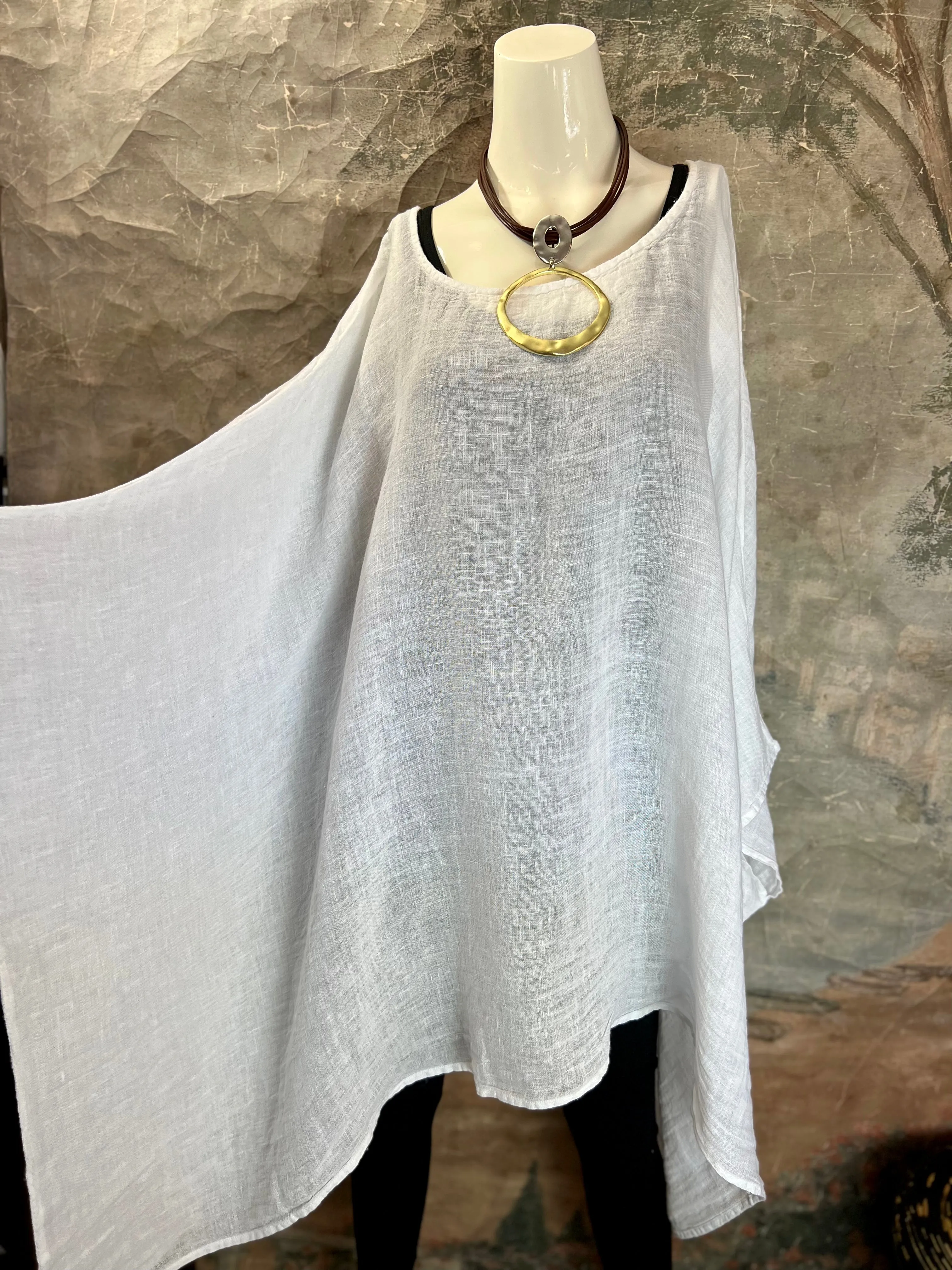001IAV Oversized Gauze Tunic Top-White